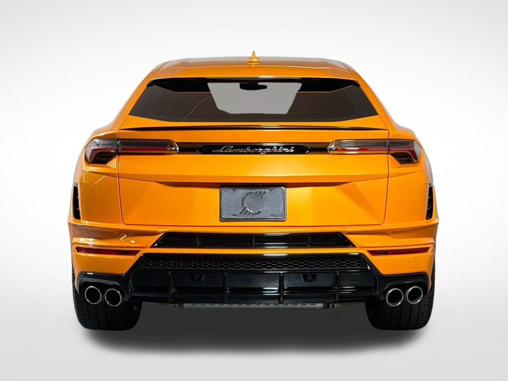 Used 2024 Lamborghini Urus S AWD/4WD image 4