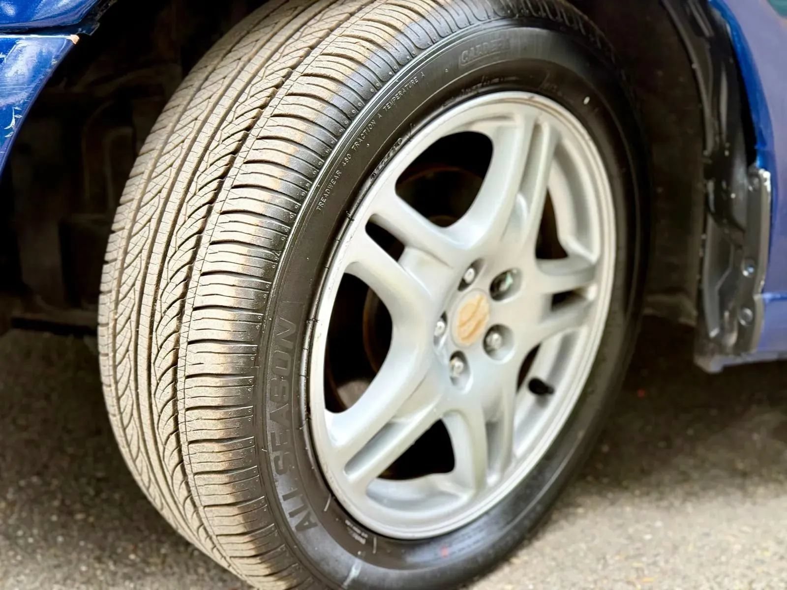 Used 2003 Subaru Impreza TS AWD/4WD image 14