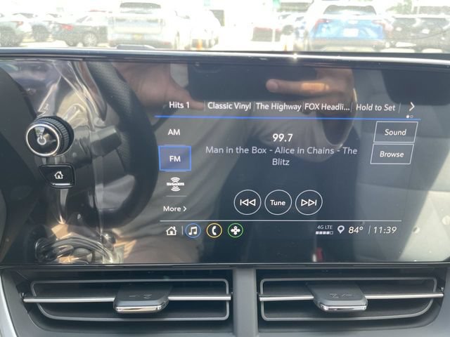 New 2026 Chevrolet Trax RS w/ Driver Confidence Package FWD image 16