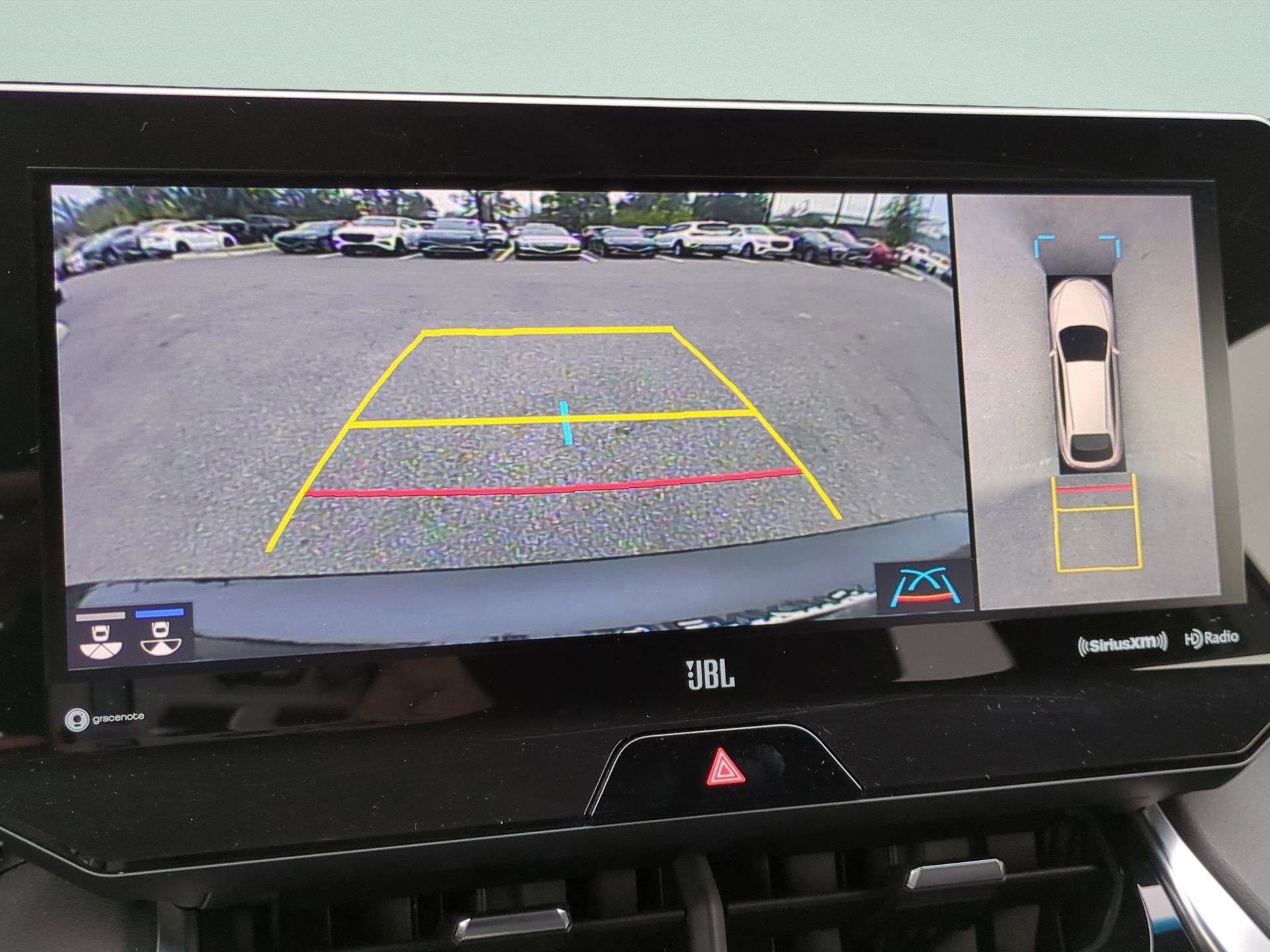 Used 2022 Toyota Venza Limited w/ Advanced Technology Package image 17