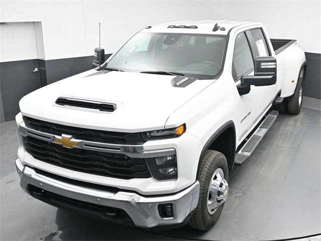 Used 2025 Chevrolet Silverado 3500 LT w/ All Star Edition image 33