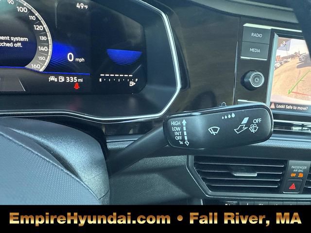 Used 2024 Volkswagen Jetta SE image 30