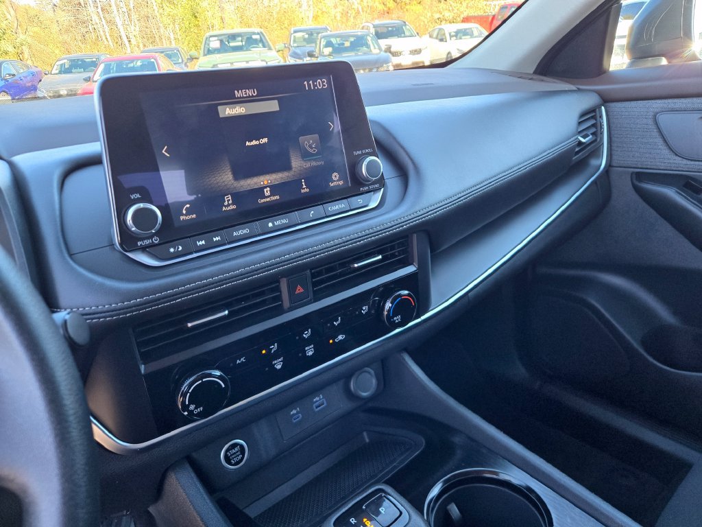 Used 2023 Nissan Rogue S AWD/4WD image 20