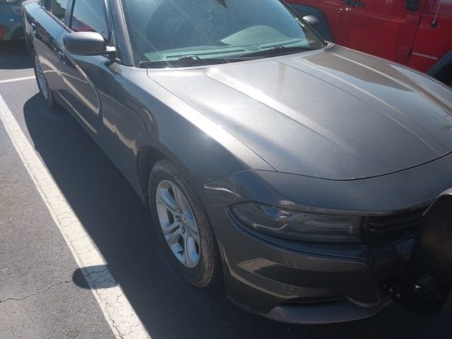 Used 2020 Dodge Charger SXT RWD image 4