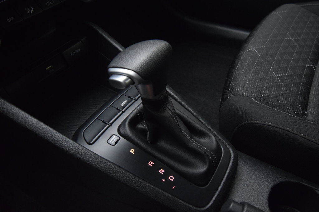 Used 2023 Kia Rio S w/ Technology Package FWD image 19