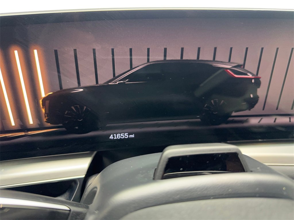 Used 2024 Cadillac Lyriq Luxury image 59