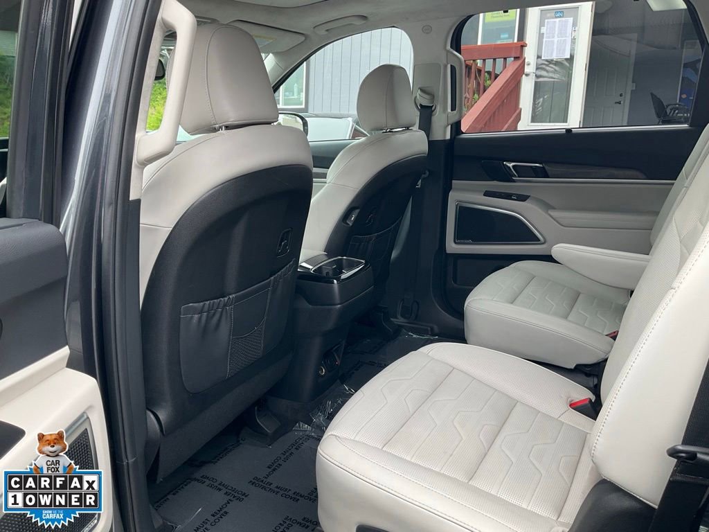 Used 2020 Kia Telluride SX w/ SX Prestige Package AWD/4WD image 26