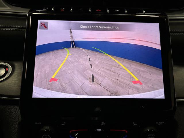 New 2025 Jeep Grand Cherokee Limited w/ Black Appearance Package image 11