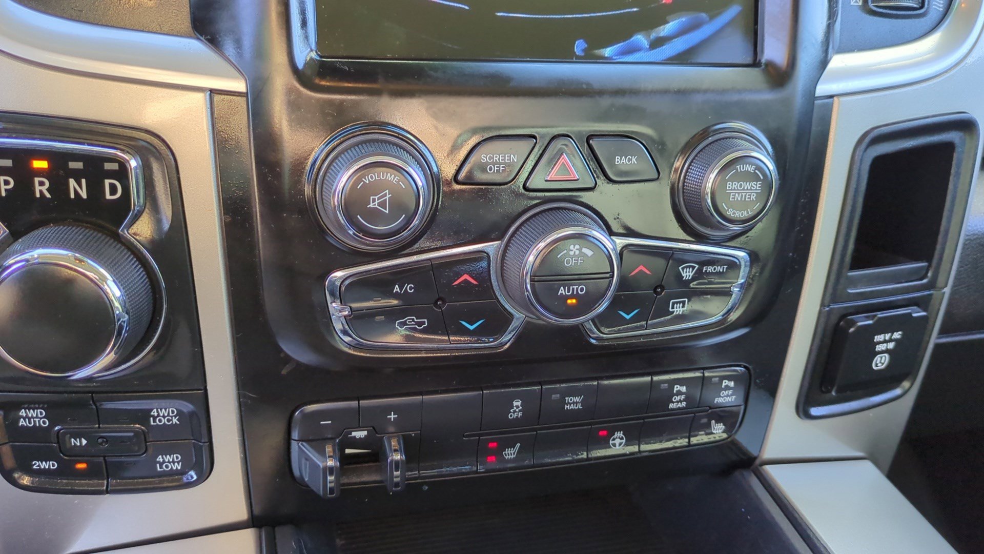 Used 2017 RAM 1500 Big Horn image 23