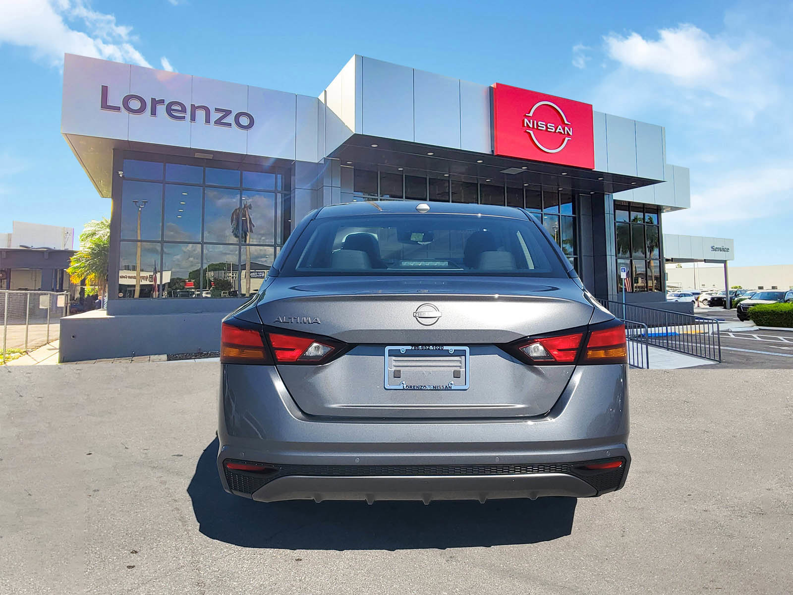 Certified 2025 Nissan Altima 2.5 SV image 6