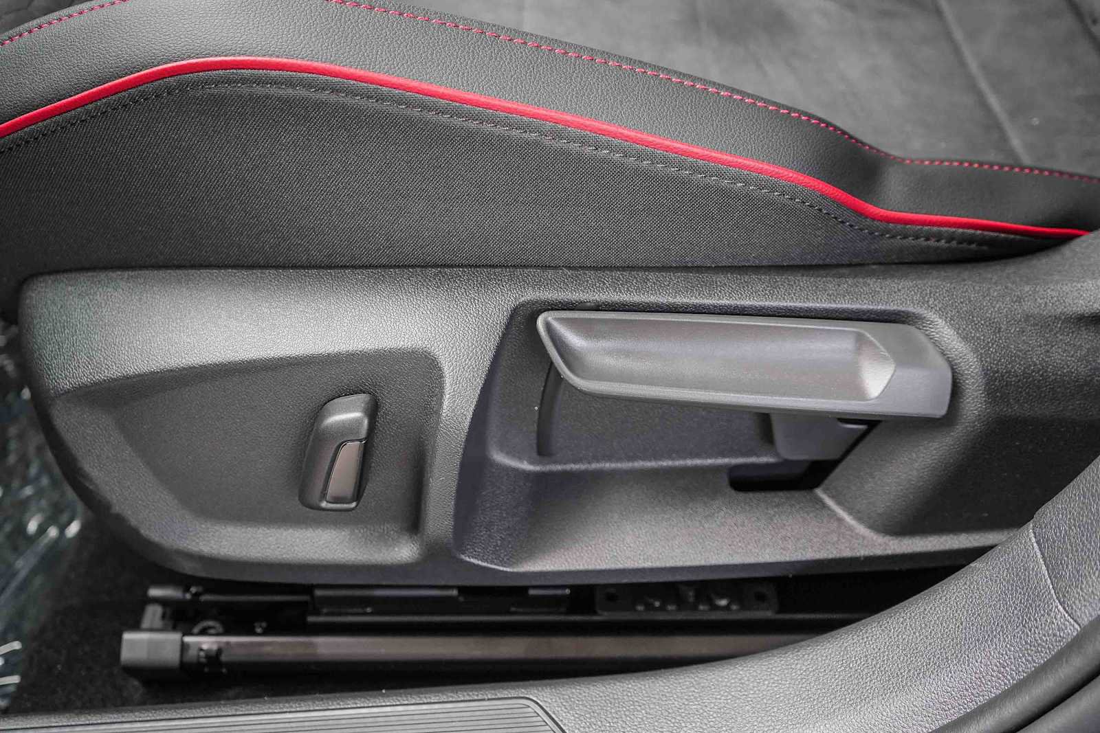 New 2026 Volkswagen GTI SE FWD image 22