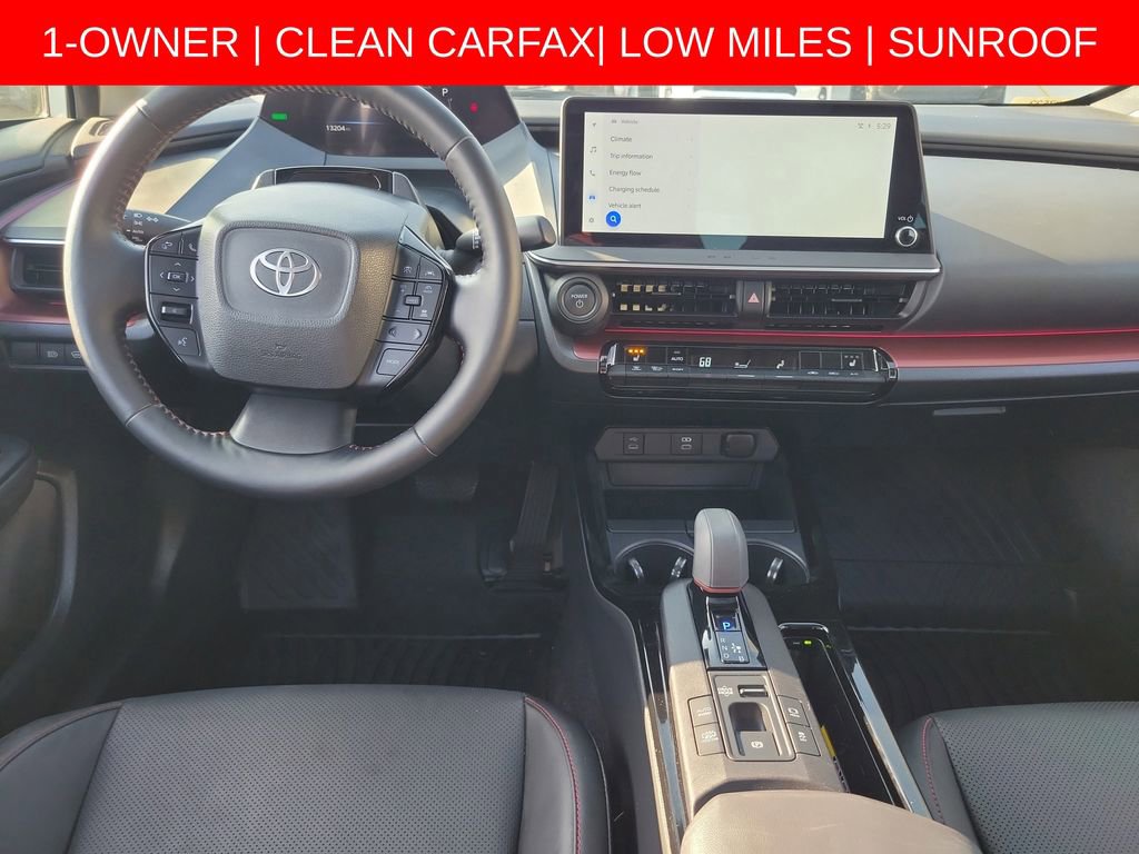 Used 2024 Toyota Prius Prime FWD image 11