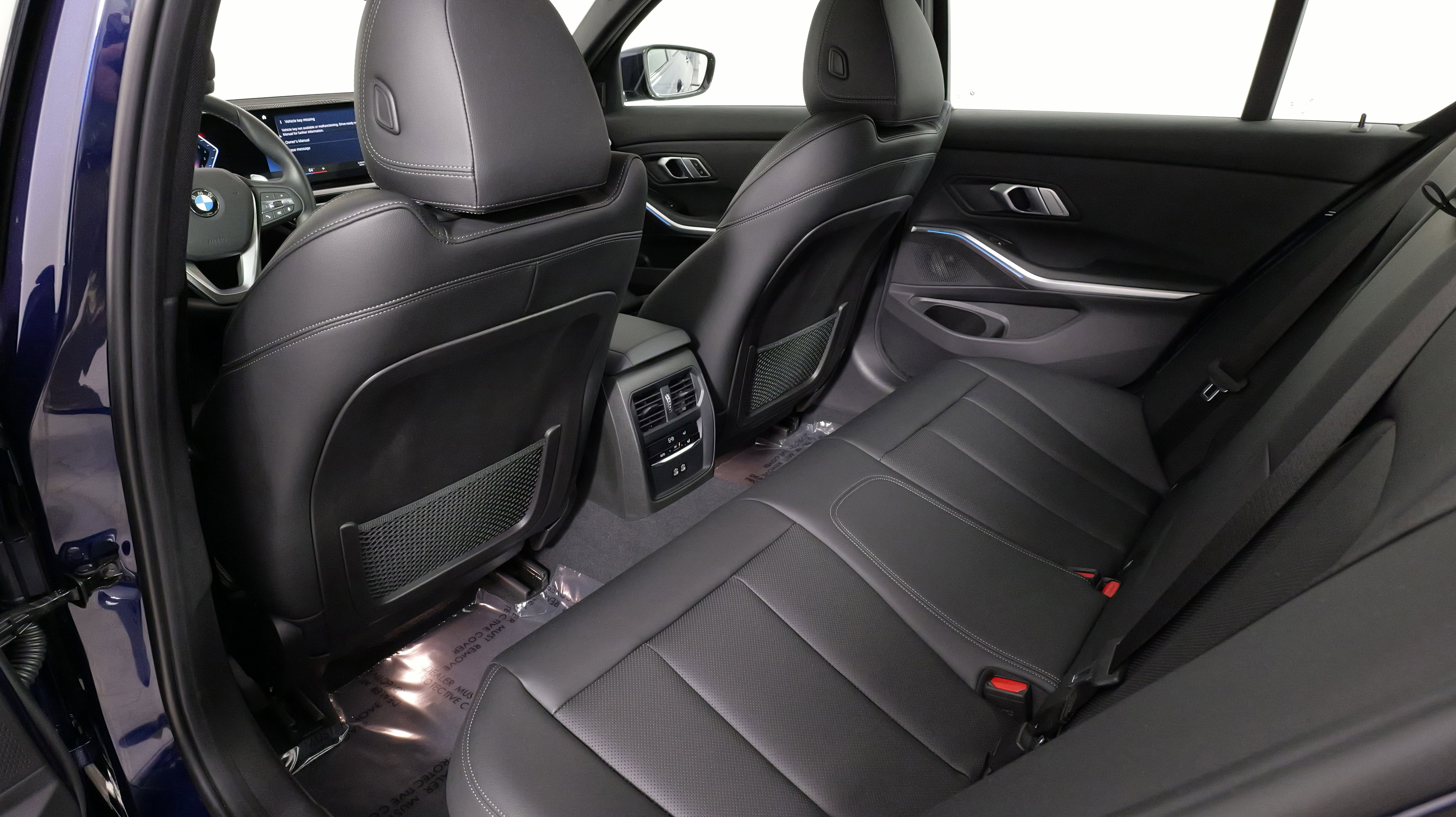 Used 2023 BMW 330i xDrive Sedan w/ Driving Assistance Package image 32