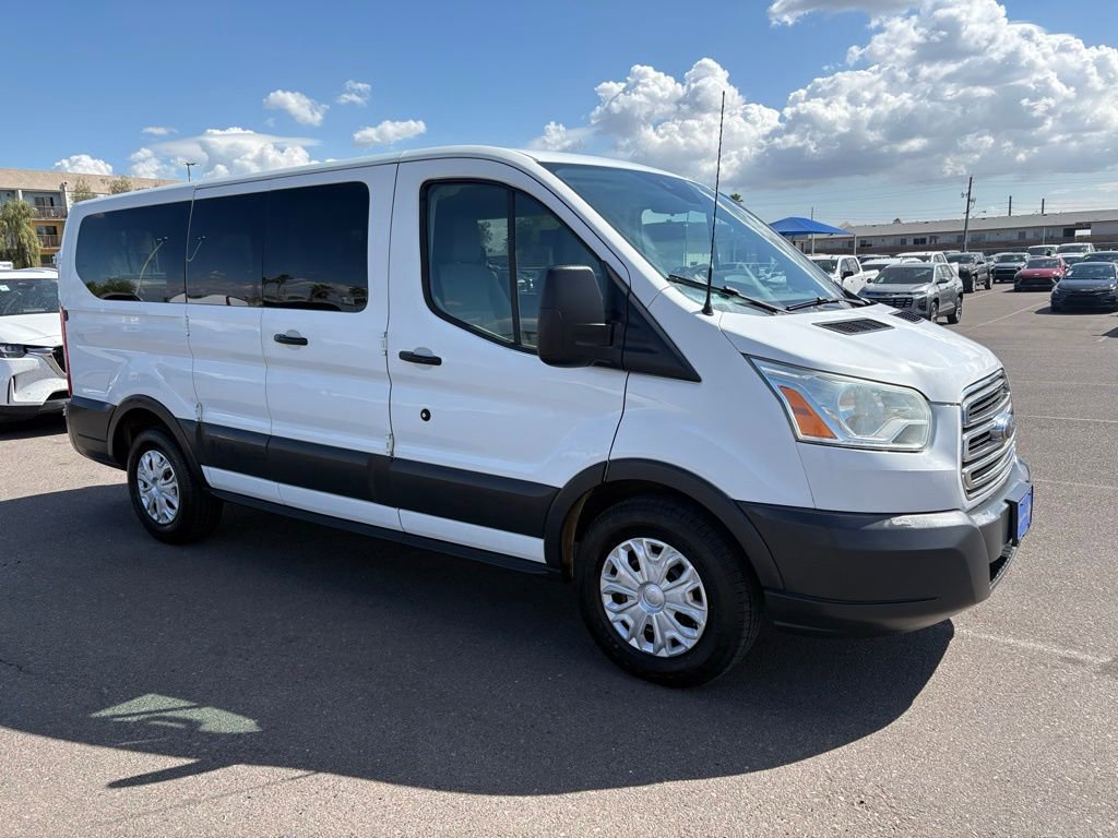 Used 2015 Ford Transit 150 XLT image 2