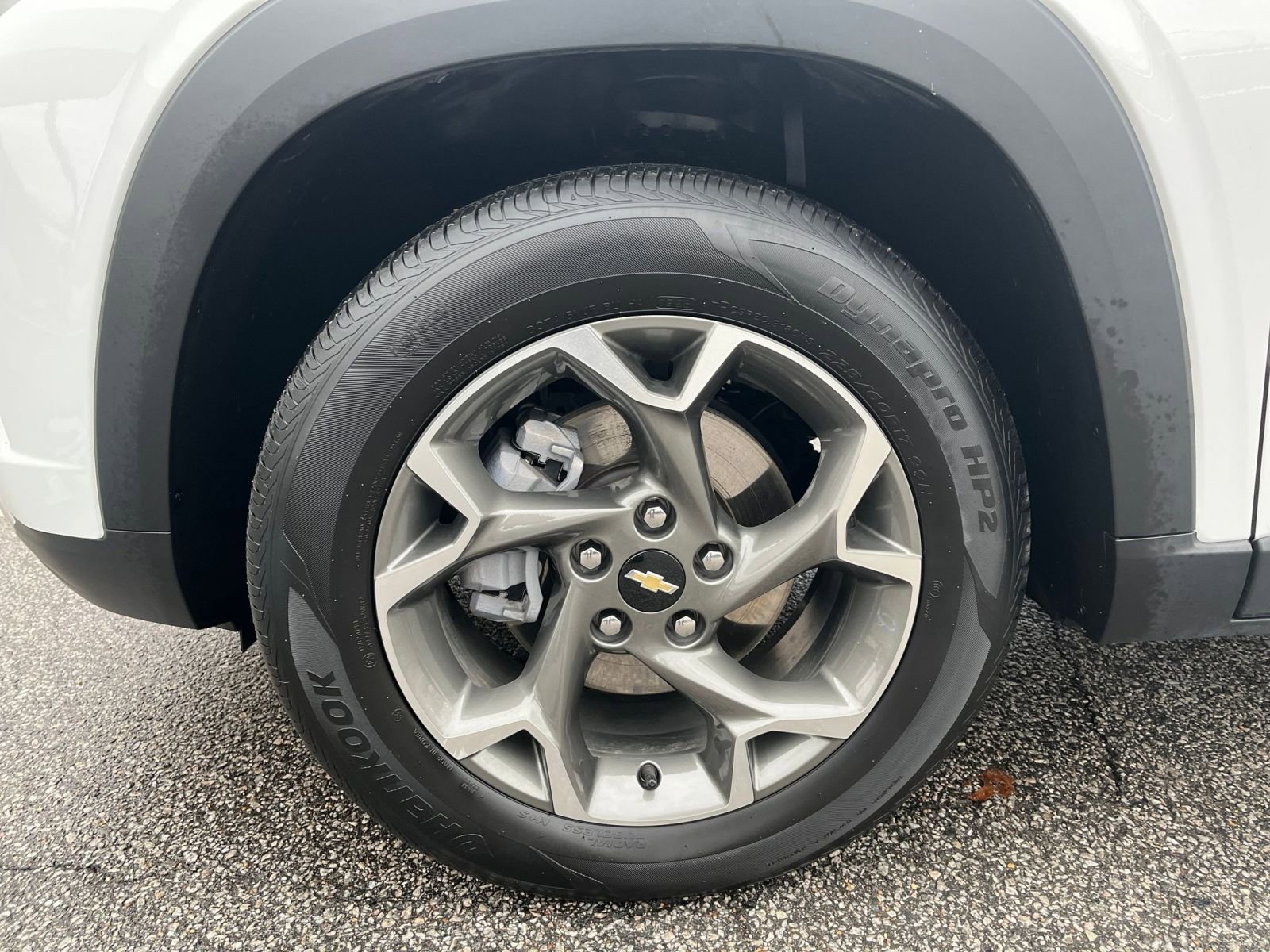 Used 2025 Chevrolet Trax LT w/ LT Convenience Package image 29