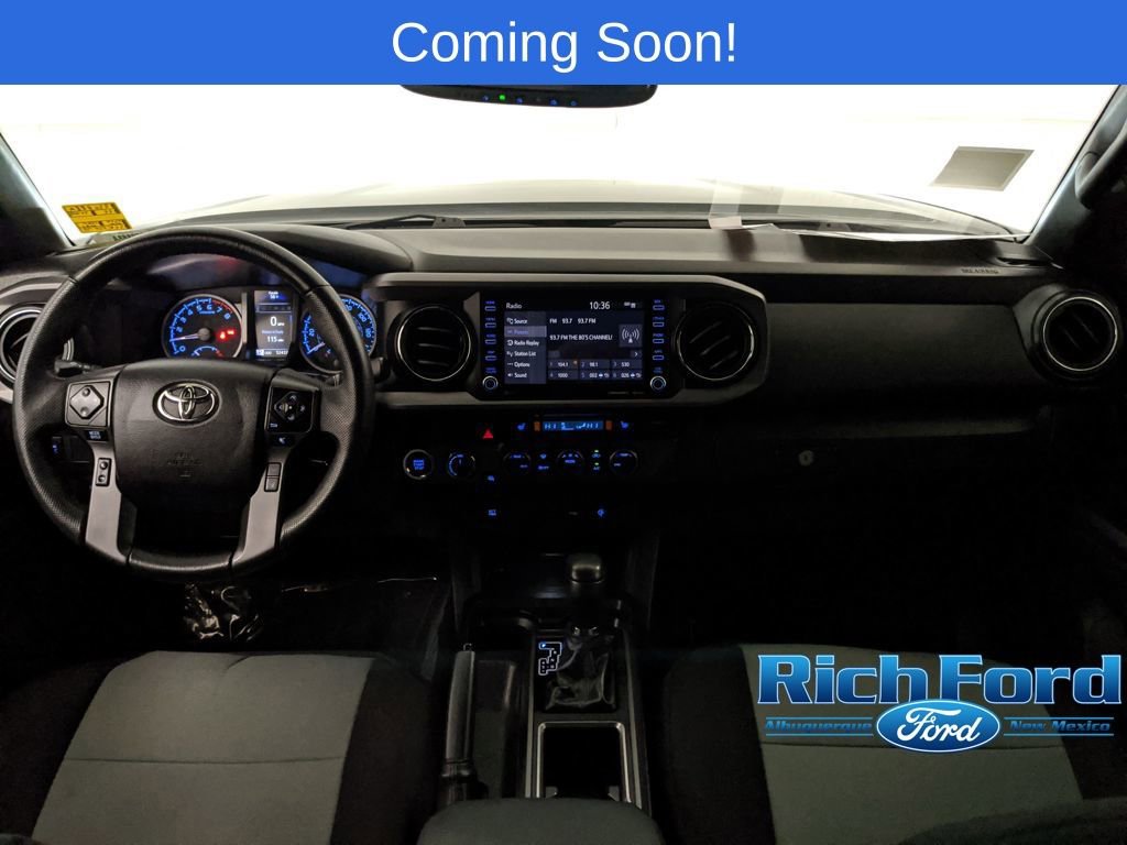 Used 2022 Toyota Tacoma TRD Off-Road image 13