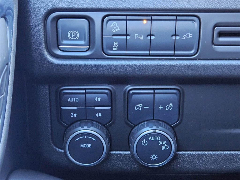 Used 2021 Chevrolet Tahoe Z71 image 22