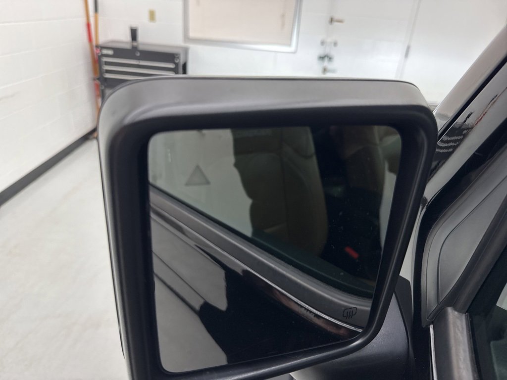 Used 2022 Jeep Wrangler Unlimited Rubicon 4xe w/ Safety Group image 18