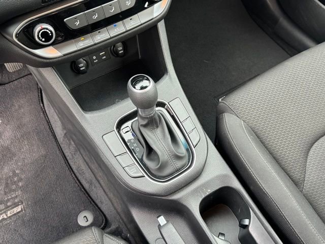 Used 2018 Hyundai Elantra GT image 26