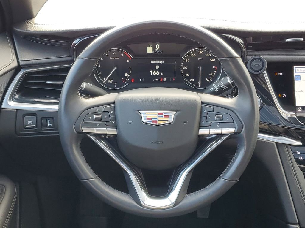 Used 2025 Cadillac XT6 Premium Luxury w/ LPO, Floor Liner Package AWD/4WD image 24