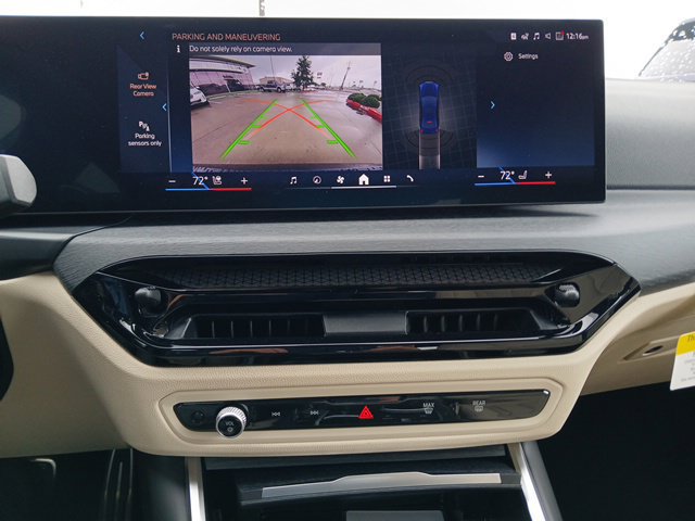New 2026 BMW 330i Sedan w/ M Sport Package RWD image 19
