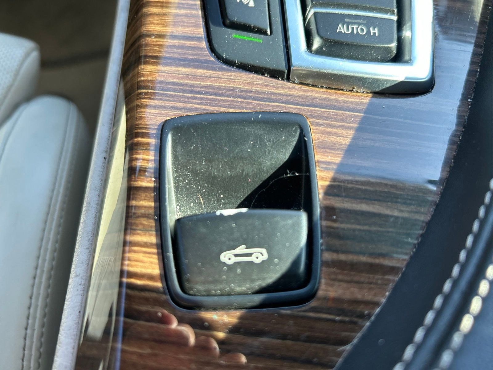 Used 2017 BMW 640i Convertible RWD image 41