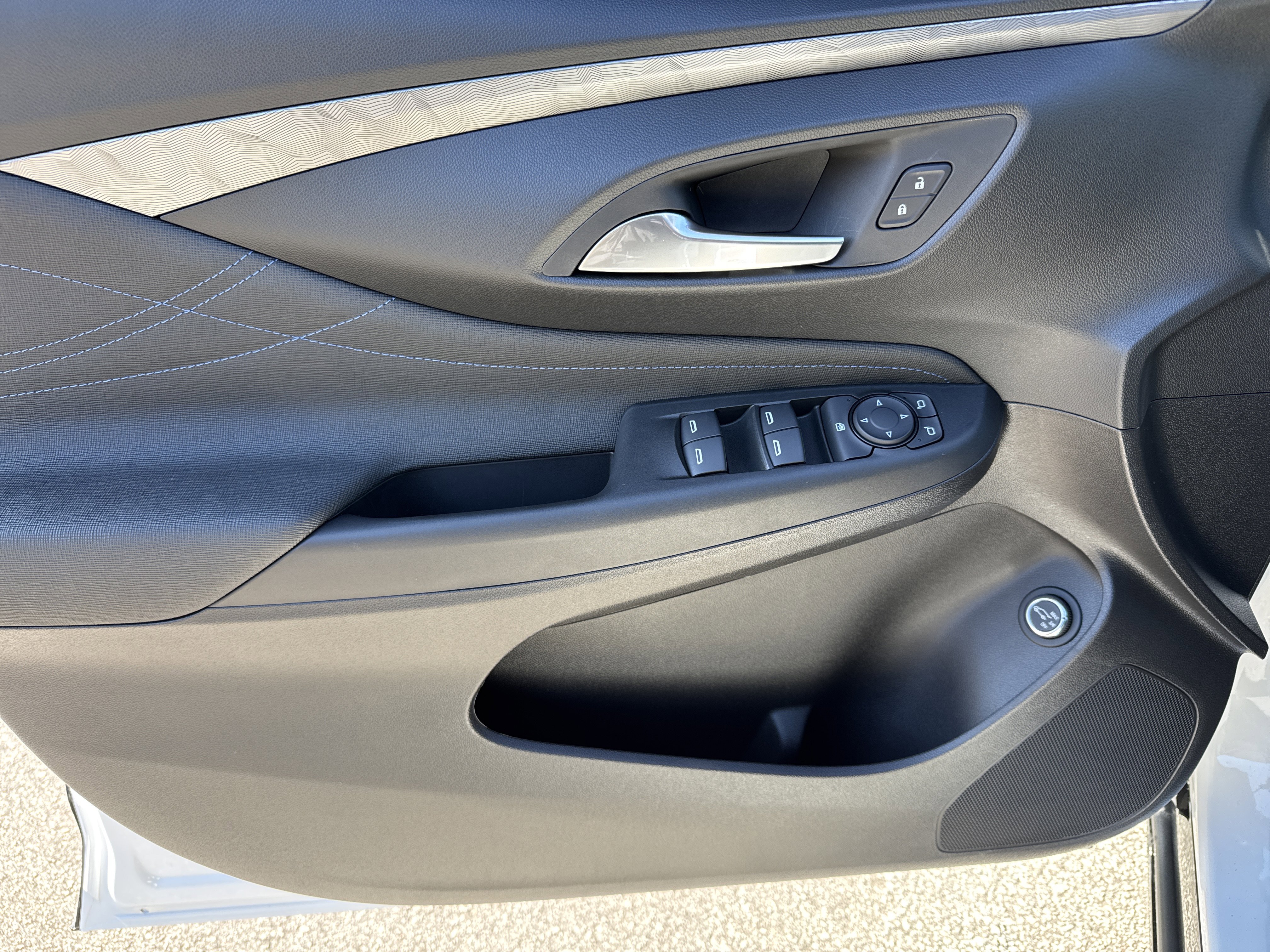 New 2026 Buick Envista Sport Touring w/ Convenience I Package image 14