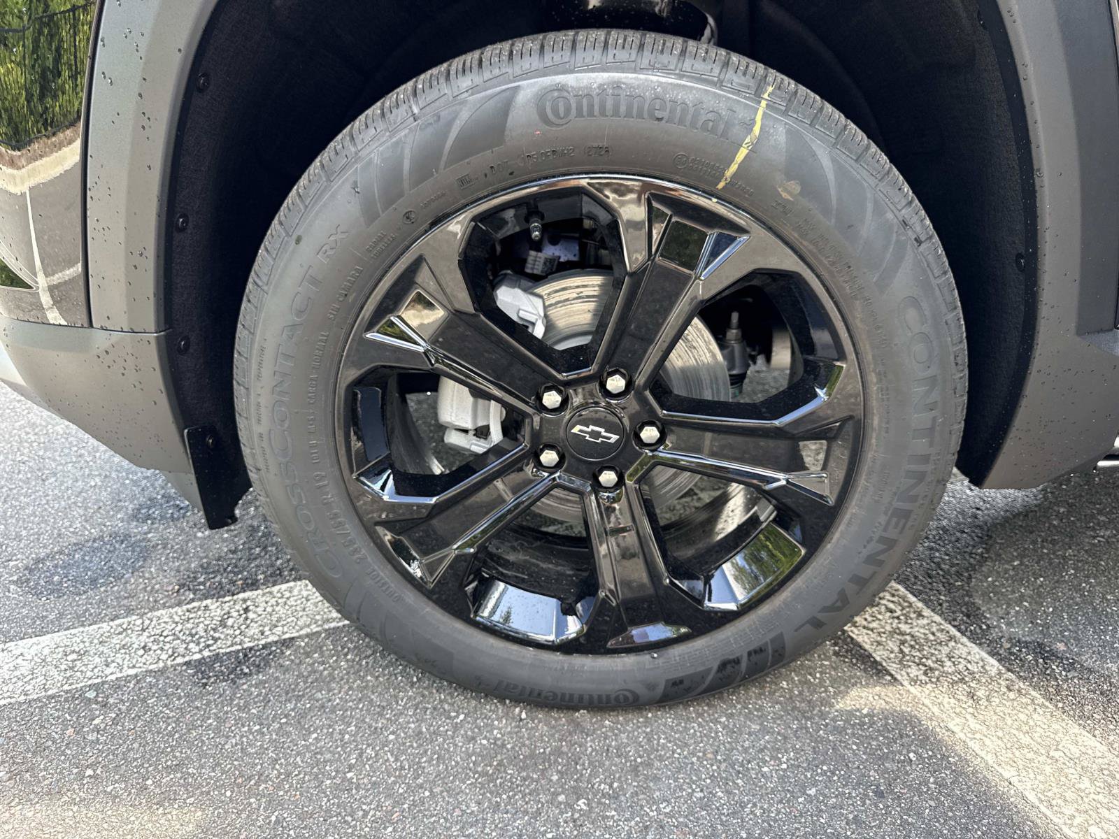 New 2027 Chevrolet Equinox LT w/ Convenience Package II FWD image 33