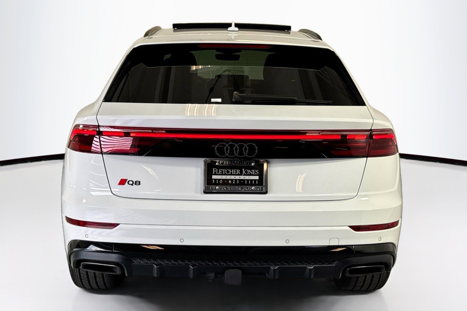 Used 2024 Audi Q8 Premium Plus w/ Premium Plus Package image 6