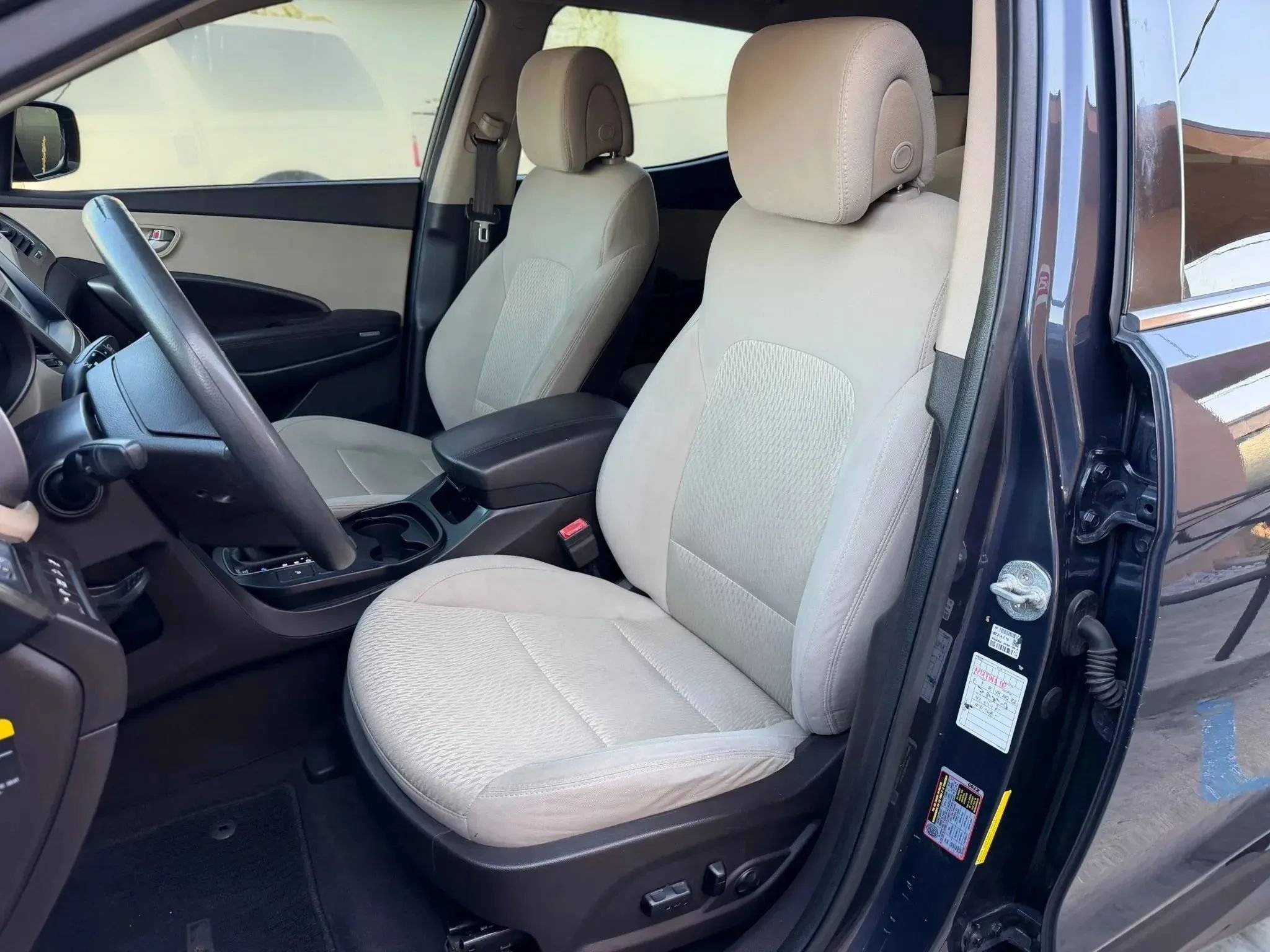 Used 2018 Hyundai Santa Fe Sport w/ 2.4L Value Package 02 FWD image 10