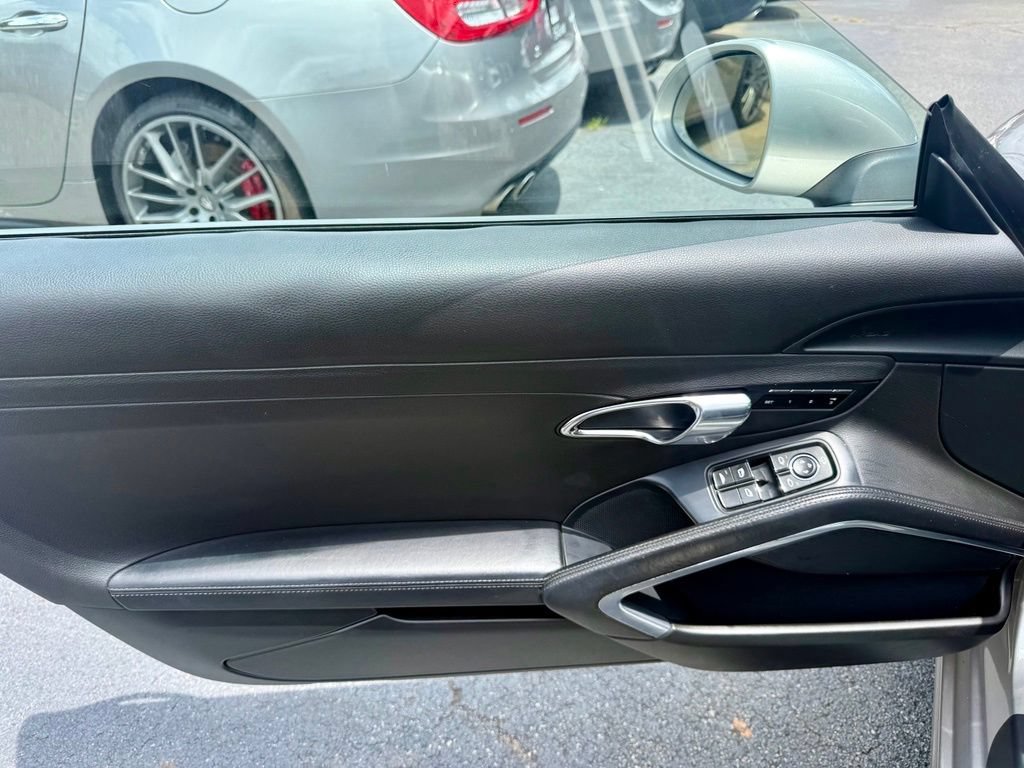Used 2013 Porsche 911 Carrera RWD image 10
