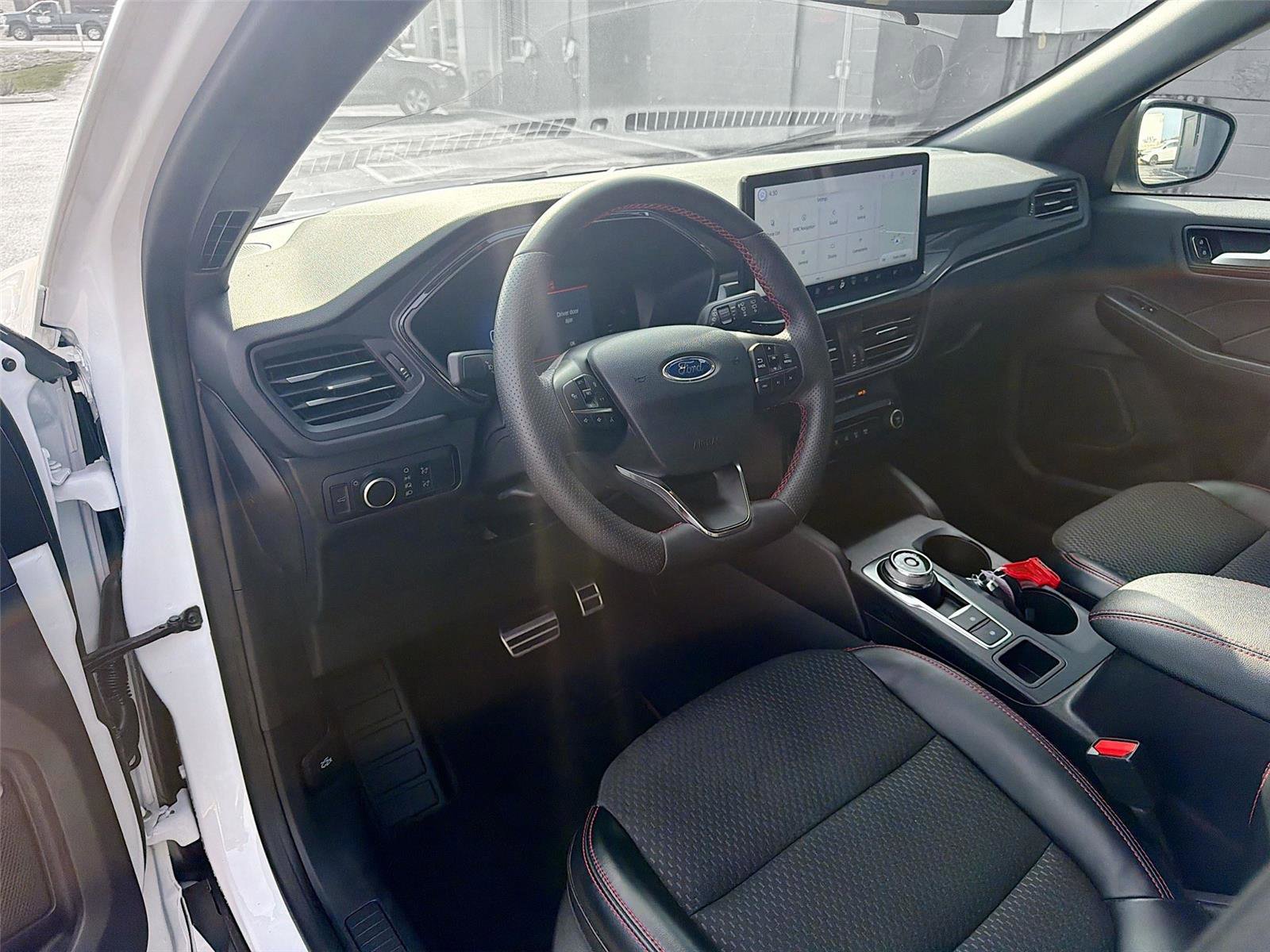 Used 2023 Ford Escape ST-Line w/ Tech Pack #1 image 9