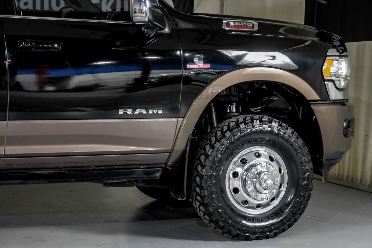 Used 2024 RAM 3500 Limited w/ Towing Technology Group AWD/4WD image 7