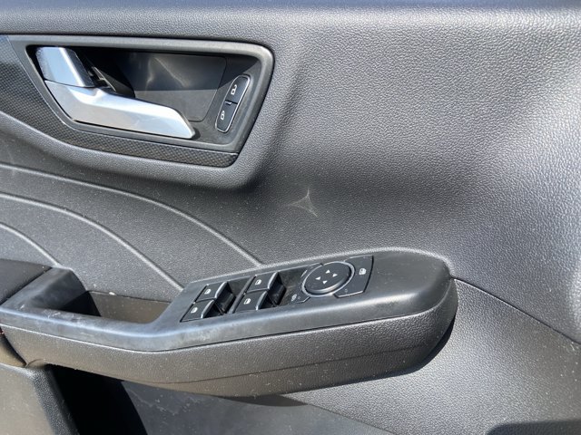 Used 2025 Ford Escape ST-Line FWD image 47