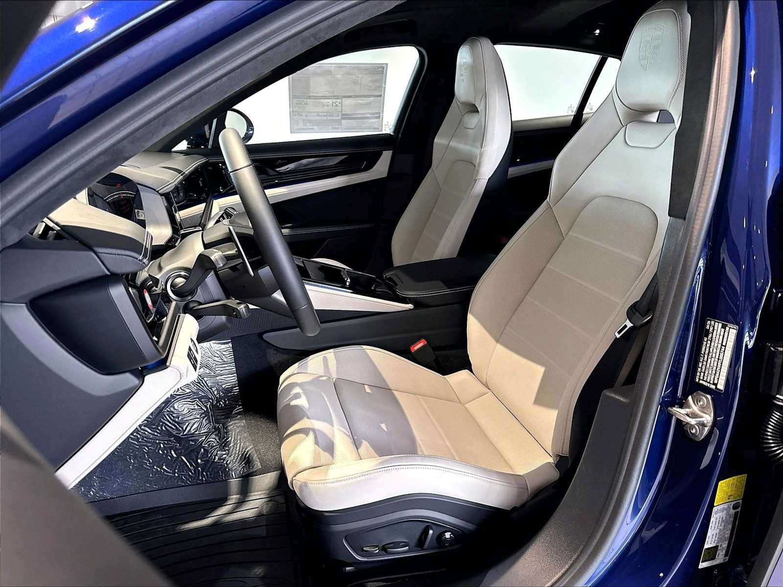 New 2026 Porsche Panamera 4 AWD/4WD image 5