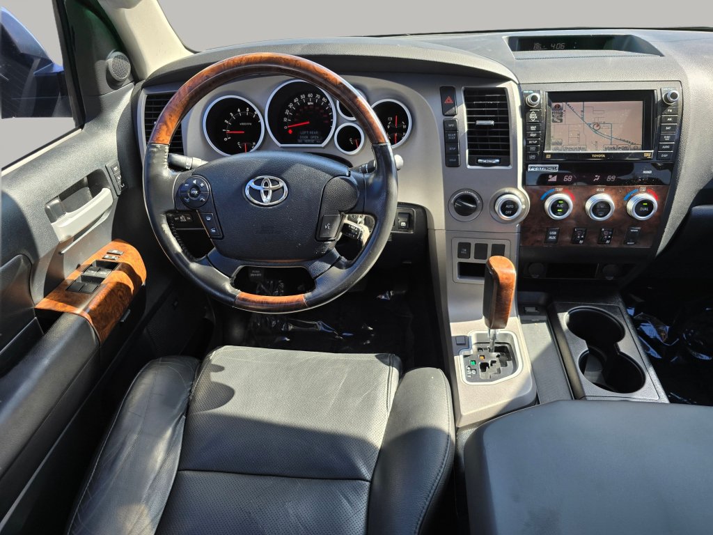 Used 2011 Toyota Tundra Limited w/ Platinum Pkg AWD/4WD image 3
