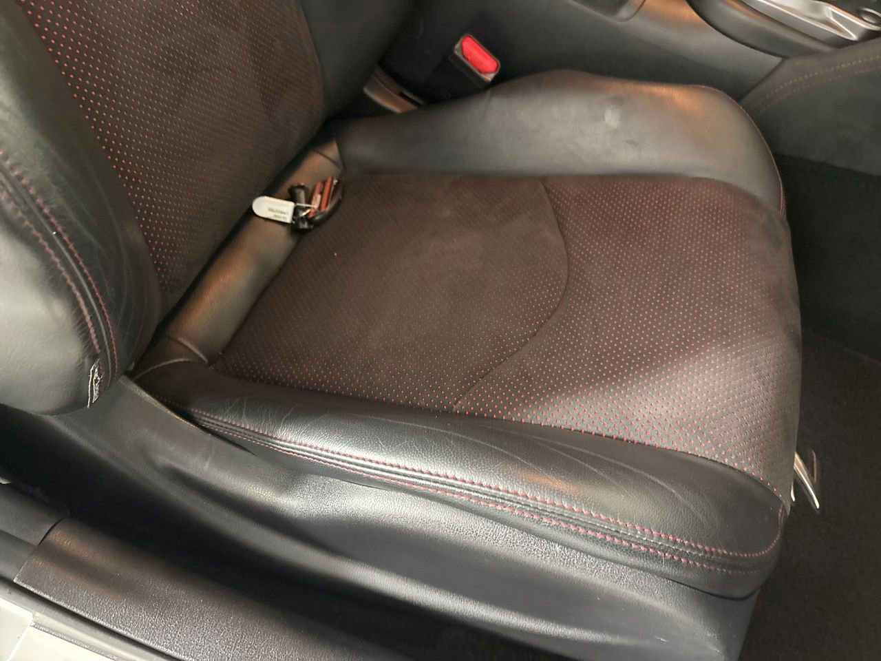 Used 2020 Nissan 370Z image 22