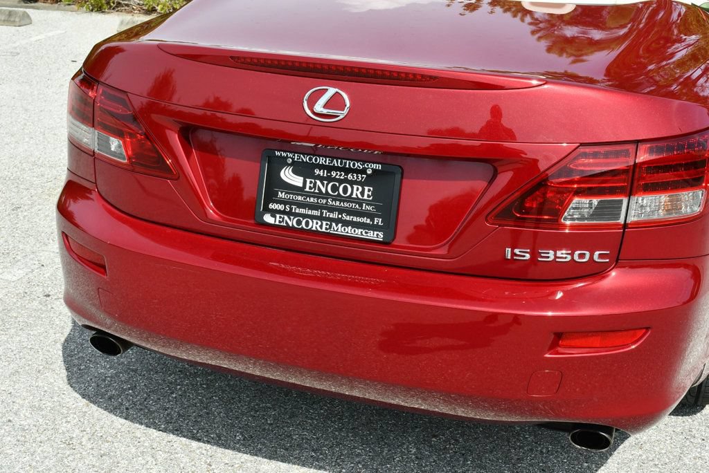 Used 2015 Lexus IS 350C RWD image 10