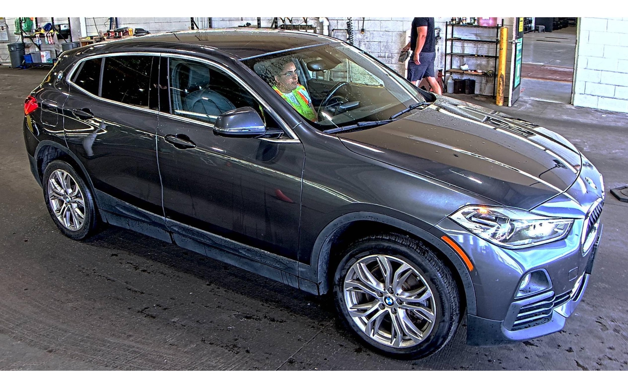 Used 2018 BMW X2 xDrive28i AWD/4WD image 3