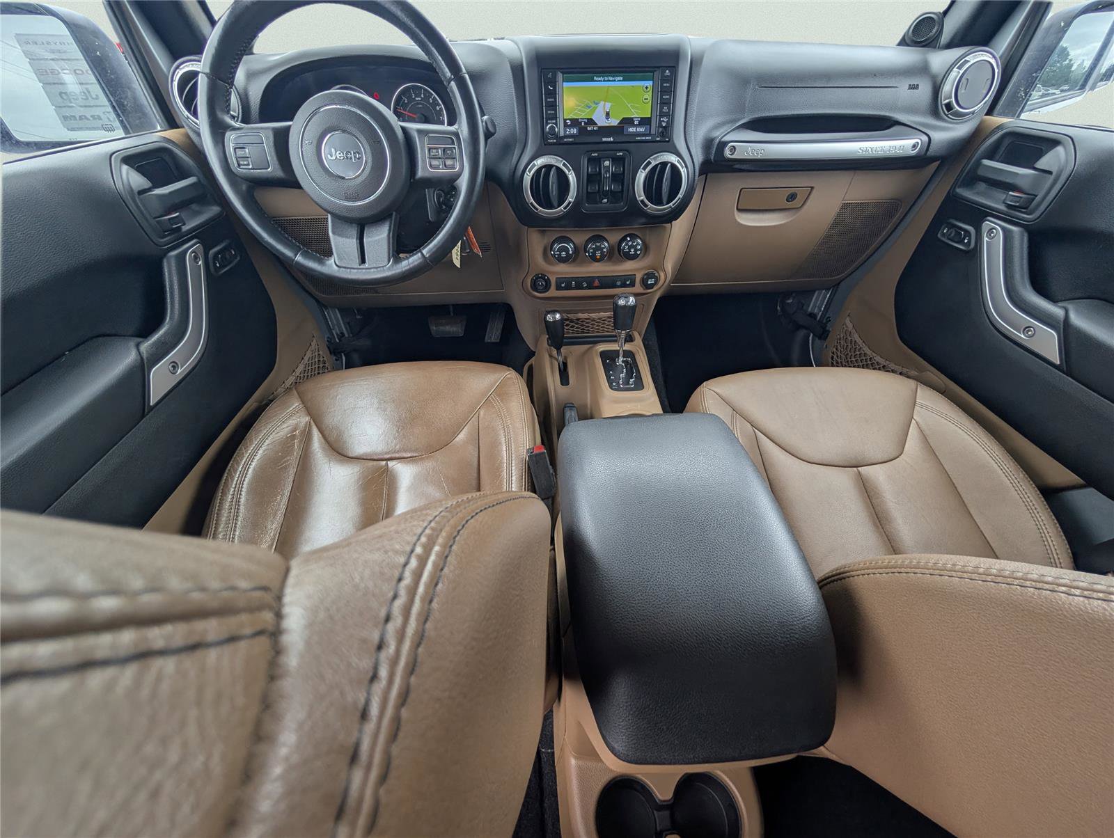 Used 2013 Jeep Wrangler Unlimited Sahara w/ Max Tow Pkg AWD/4WD image 24
