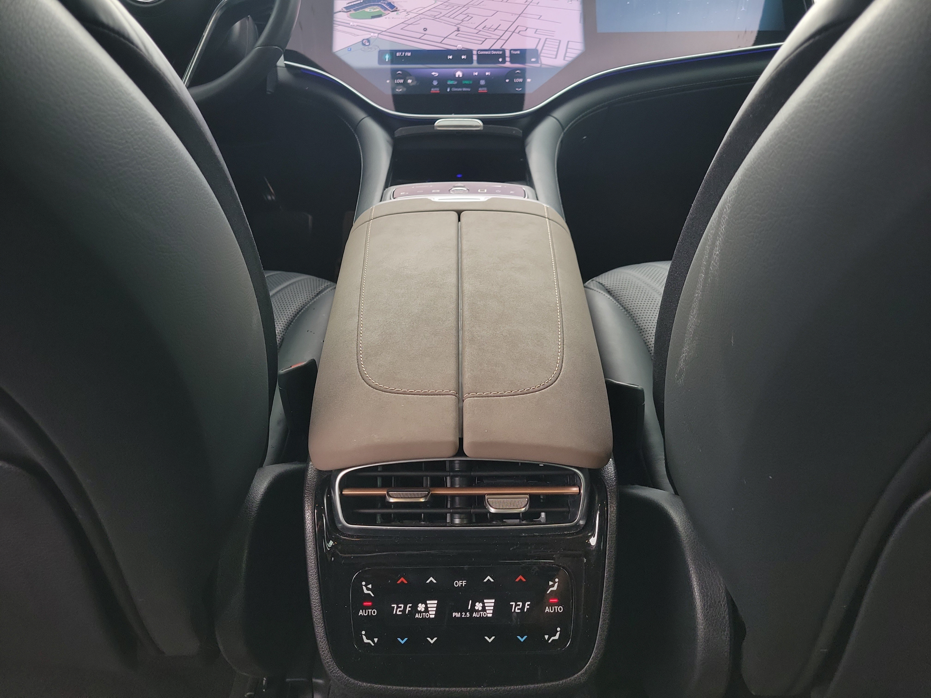 Certified 2024 Mercedes-Benz EQS 580 4MATIC Sedan image 11