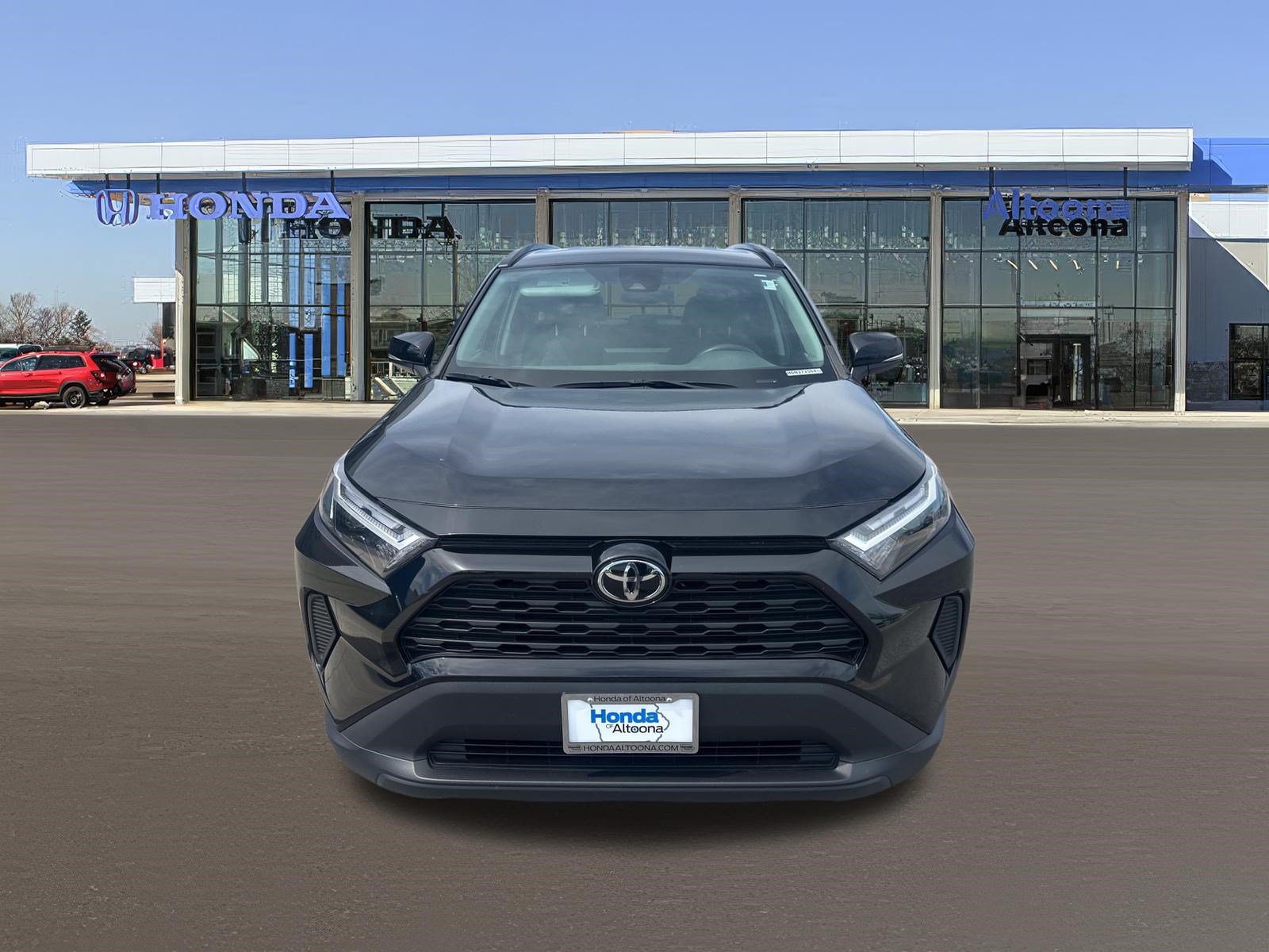 Used 2023 Toyota RAV4 XLE AWD/4WD image 7