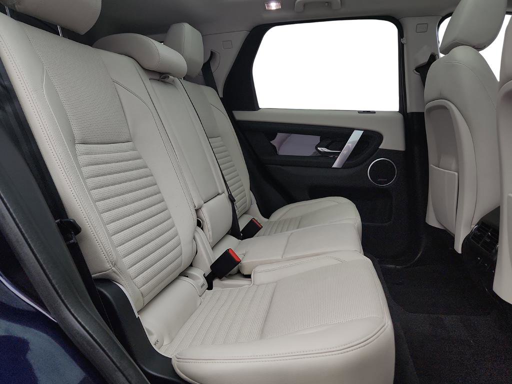 Used 2020 Land Rover Discovery Sport S image 35