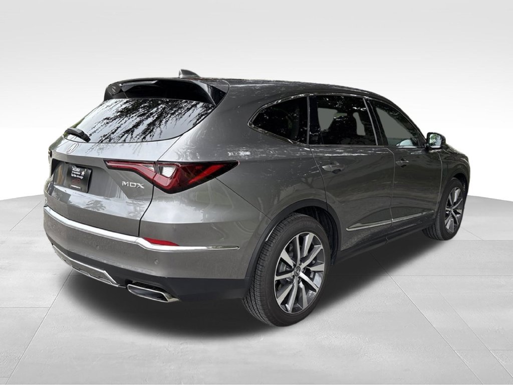 Used 2026 Acura MDX w/ Technology Package FWD image 5