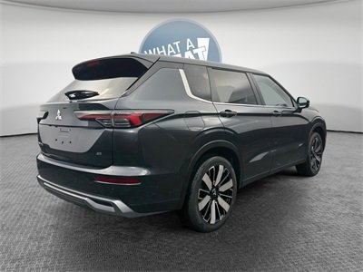 New 2026 Mitsubishi Outlander SE AWD/4WD image 3