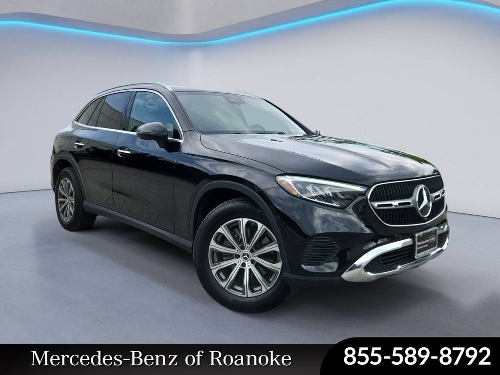 Certified 2025 Mercedes-Benz GLC 300 4MATIC image 1