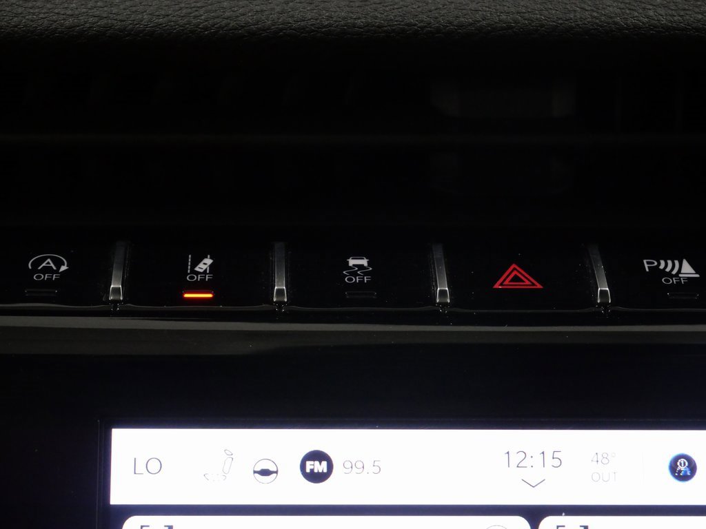 Used 2022 Jeep Grand Cherokee L Limited image 21