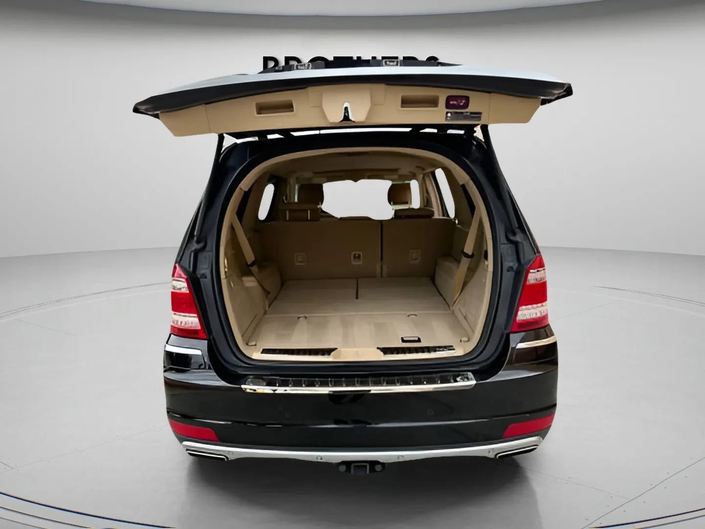 Used 2012 Mercedes-Benz GL 450 4MATIC image 21