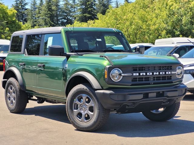 New 2025 Ford Bronco Big Bend AWD/4WD image 1