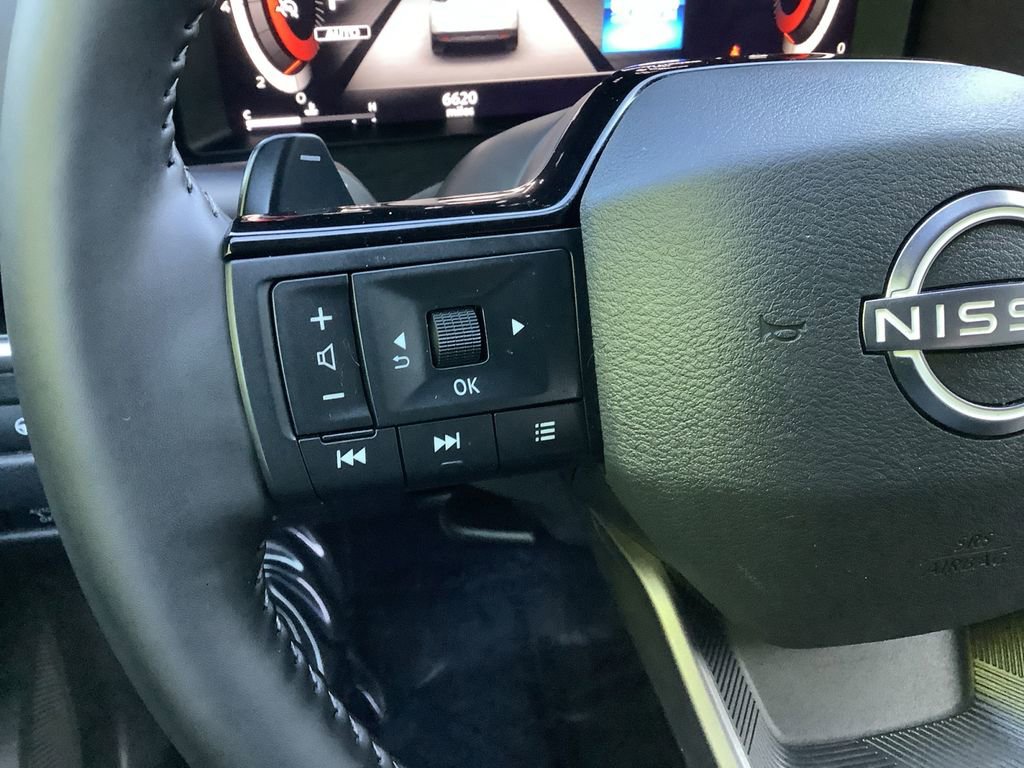 Used 2025 Nissan Rogue SL image 21